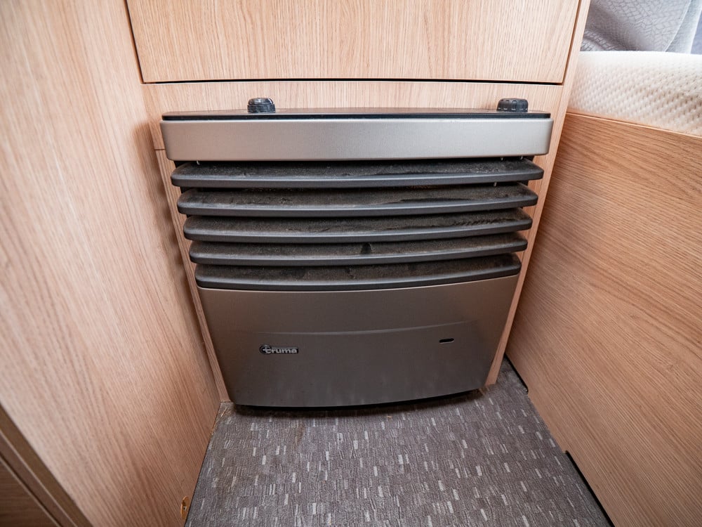 Adria-AVIVA 400 PS-(2020)-2863273