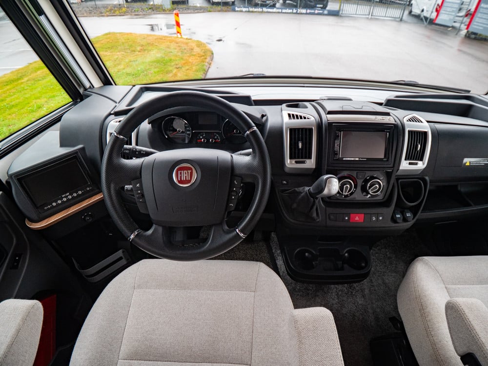 Pilote-G741J *Alde *Solcell x2-(2018)-2863251