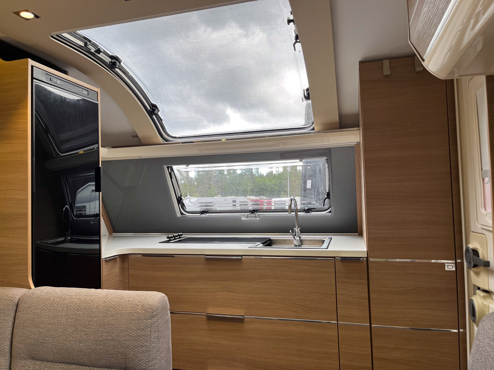 Adria-ADORA 613 HT *Långbäddar *ALDE *Förtält-(2015)-2891204