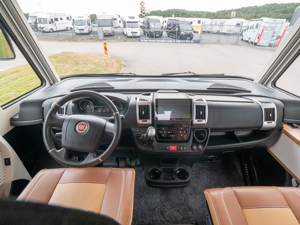 Dethleffs-XL-I 7850 *Queenbed *ALDE *Solcell-(2016)-2891121