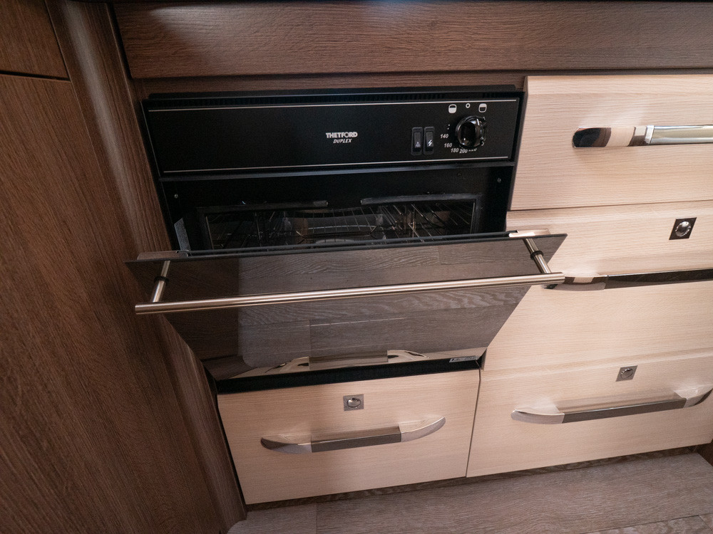 Hobby-620 CL PRESTIGE *Barnkammare *Truma-(2017)-2898500