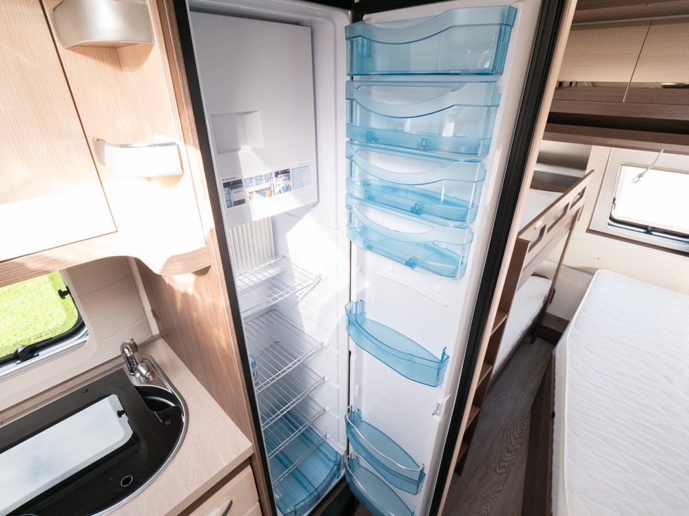 Hobby-620 CL PRESTIGE *Barnkammare *Truma-(2017)-2898501