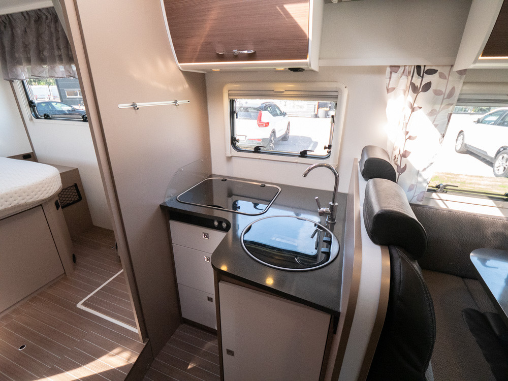 Etrusco-T 7400 *AC-bodel *B-körkort *Solcell-(2019)-2870382
