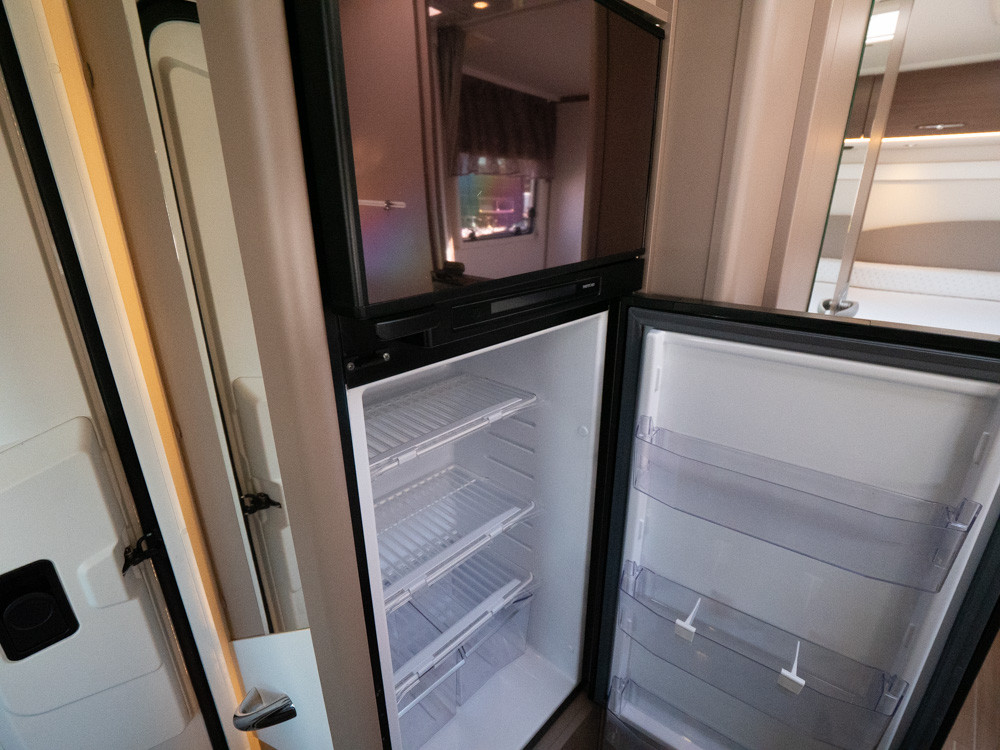 Etrusco-T 7400 *AC-bodel *B-körkort *Solcell-(2019)-2870384