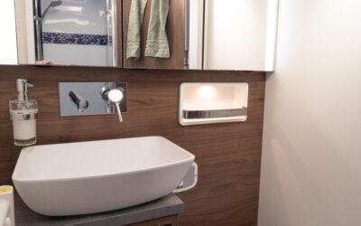 Frankia-8400 M-LINE *Automat *AC bodel *Långbäddar-(2017)-2894505