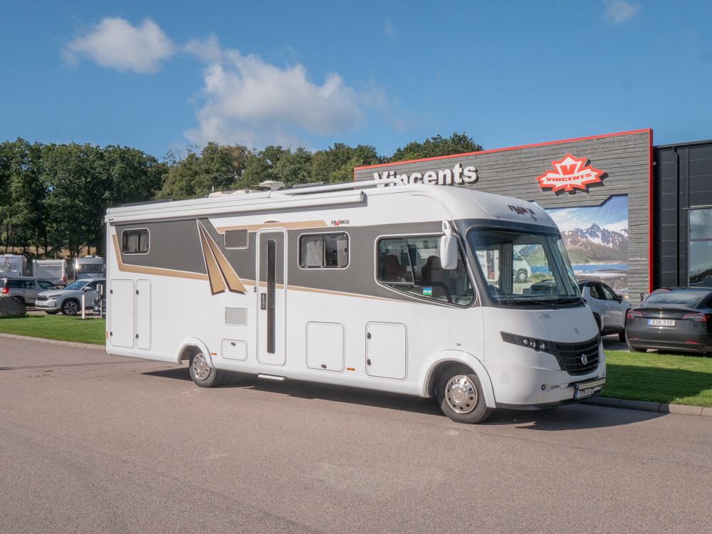 Frankia-8400 M-LINE *Automat *AC bodel *Långbäddar-(2017)-2894480