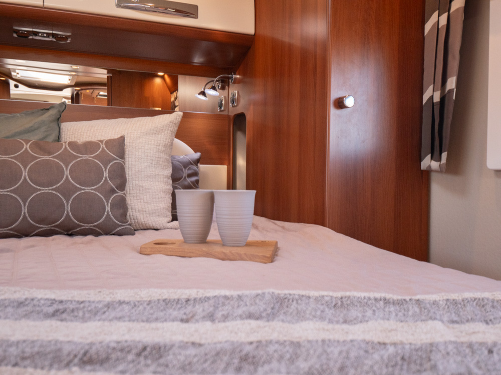 Carthago-CHIC E-LINE I 64 XL QB *Hydrauliska stödben-(2019)-2904872