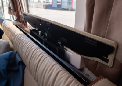Carthago-CHIC E-LINE I 64 XL QB *Hydrauliska stödben-(2019)-2904877