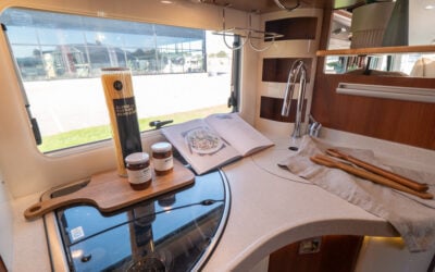 Carthago-CHIC E-LINE I 64 XL QB *Hydrauliska stödben-(2019)-2904863