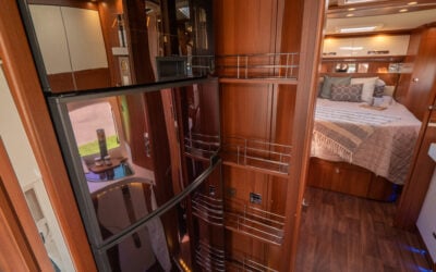 Carthago-CHIC E-LINE I 64 XL QB *Hydrauliska stödben-(2019)-2904866