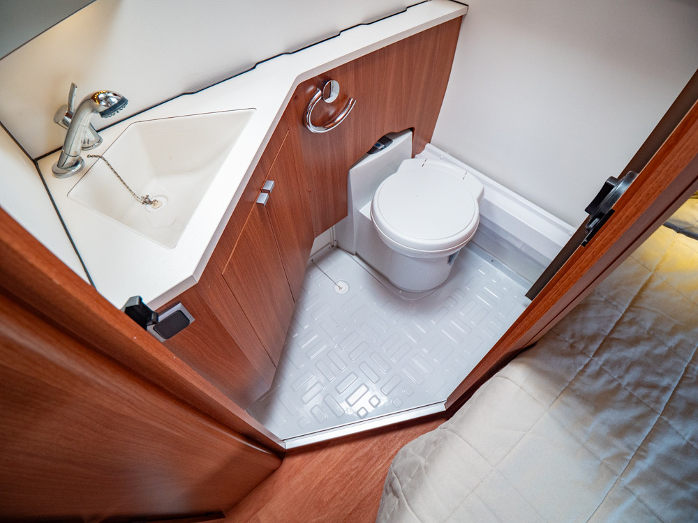 KABE-CLASSIC 470 *Alde *Dubbelbädd-(2013)-2864407