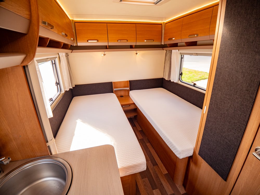 Knaus-540 UE *Förtält x2 *Långbäddar-(2018)-2880211