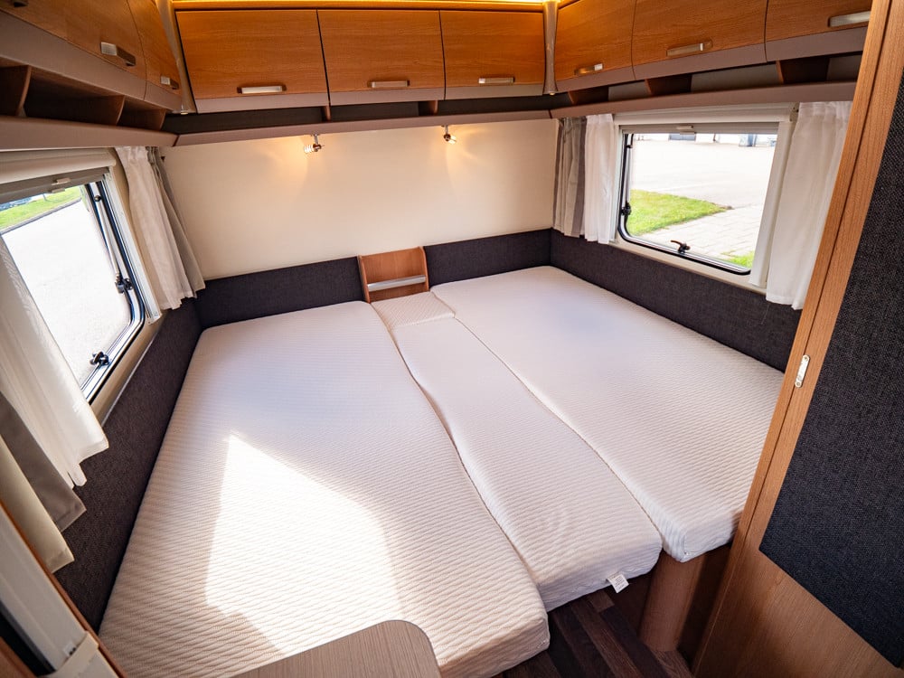 Knaus-540 UE *Förtält x2 *Långbäddar-(2018)-2880212