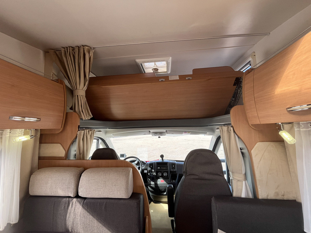 Chausson-FLASH 25 M12 *Barnkammare-(2012)-2891141