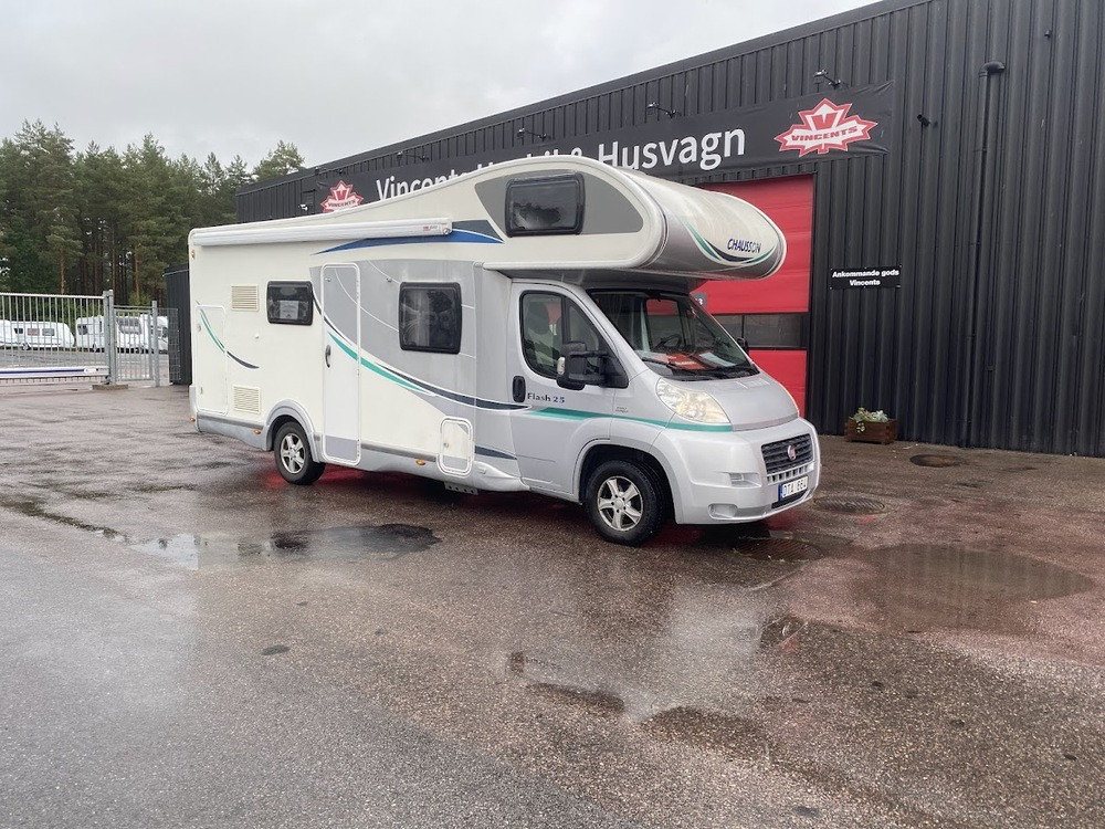 Chausson-FLASH 25 M12 *Barnkammare-(2012)-2891128