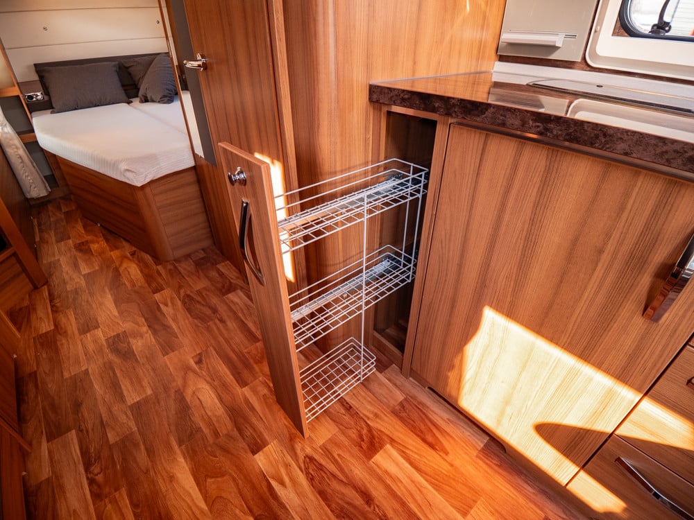 Knaus-590 UK Südwind *Barnkammare *Förtält *ALDE-(2016)-2894327