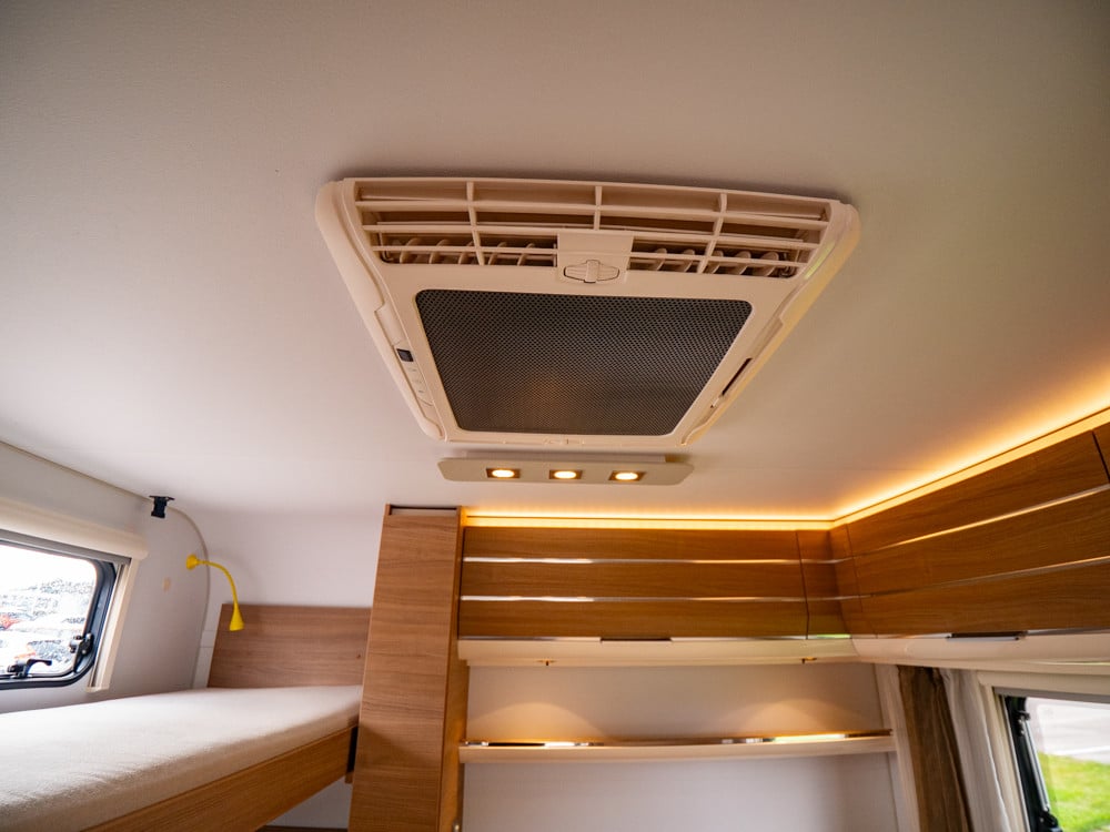Adria-ADORA 593 UK *Barnkammare *AC *Alde-(2018)-2881593