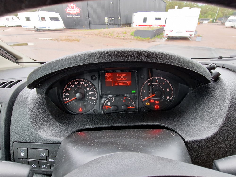 Hymer-T 668 CL BIANCOLINE *Hydrauliska stödben *Automat-(2015)-2896642