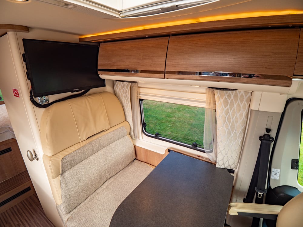 Carthago-MALIBU VAN 640  COUPE *Automat *Solcell *Långbädda-(2021)-2886466
