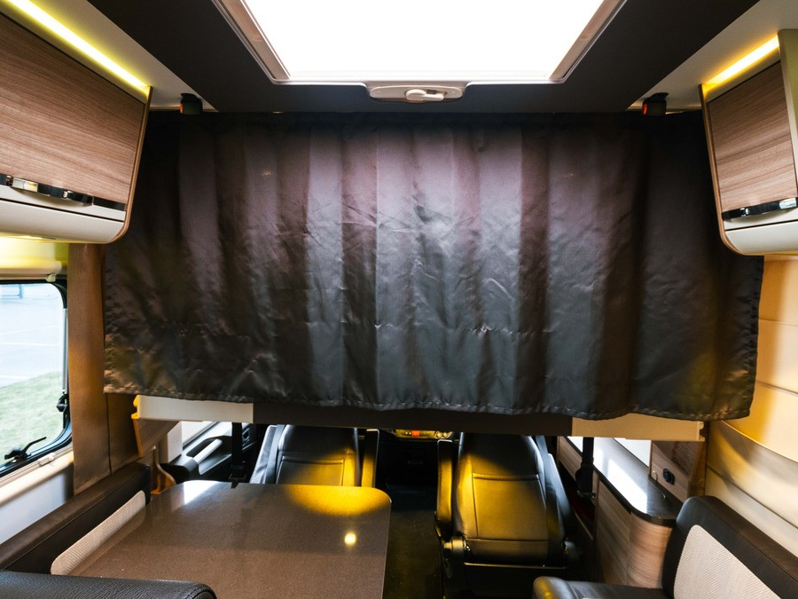 Adria-SONIC I 600 SL *Långbäddar *Truma *Solcell-(2016)-2904931