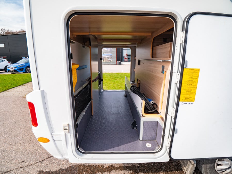 Adria-SONIC I 600 SL *Långbäddar *Truma *Solcell-(2016)-2904942