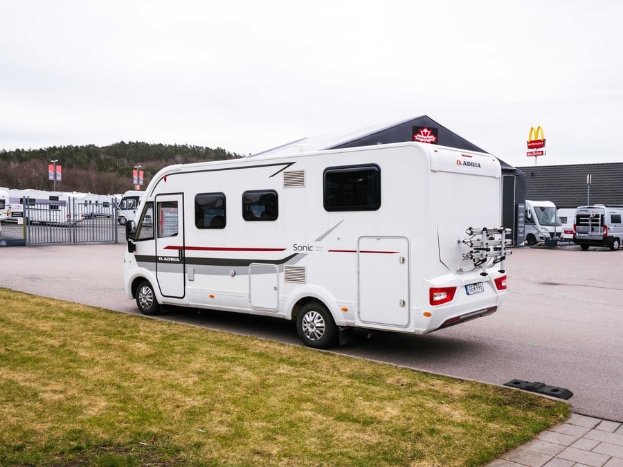 Adria-SONIC I 600 SL *Långbäddar *Truma *Solcell-(2016)-2904944