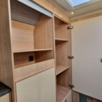 La Strada-AVANTI H *Automat *Taksäng *Toa bak-(2018)-2877770