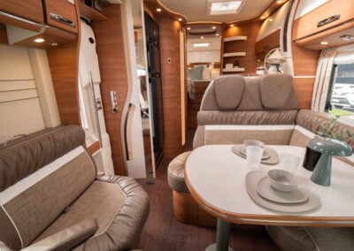 Carthago-CHIC C-LINE I 4.9 LE *Långbäddar *Automat *ALDE-(2024)-2894438