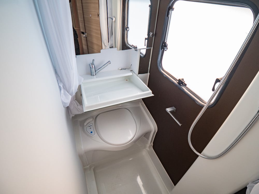 Adria-ALTEA 402 PH *Truma *Dubbelbädd-(2020)-2864449
