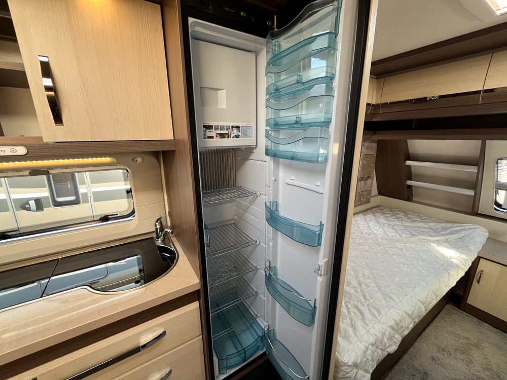 Hobby-HOBBY 620 CL PRESTIGE *ALDE *Långbäddar *AC-(2015)-2870424