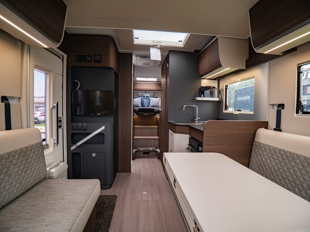 Adria-MATRIX 670 DL Supreme *ALDE *Solcell *Taksäng-(2024)-2881599