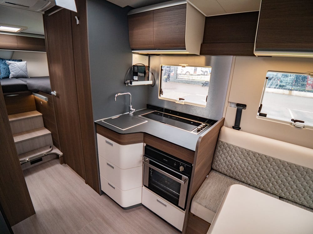 Adria-MATRIX 670 DL Supreme *ALDE *Solcell *Taksäng-(2024)-2881601