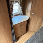 Polar-560 *Dubbelsäng *Förtält *Stort kök-(2010)-2891154