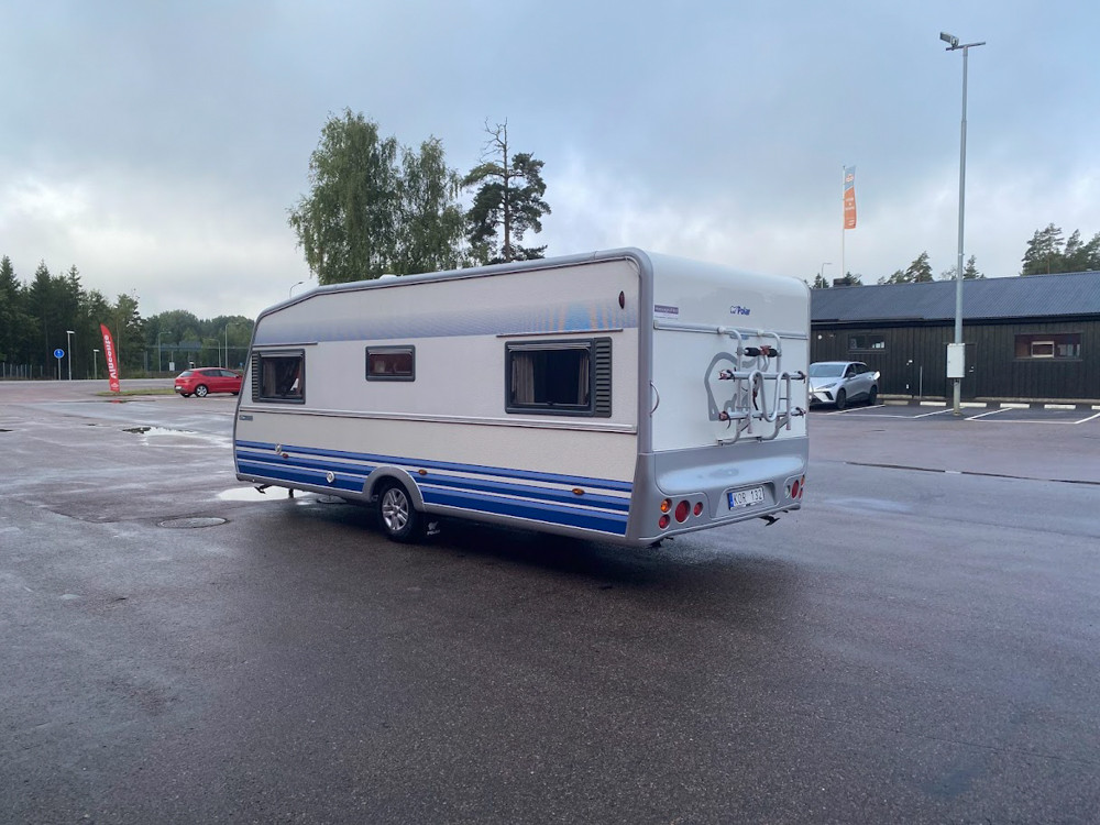 Polar-560 *Dubbelsäng *Förtält *Stort kök-(2010)-2891169