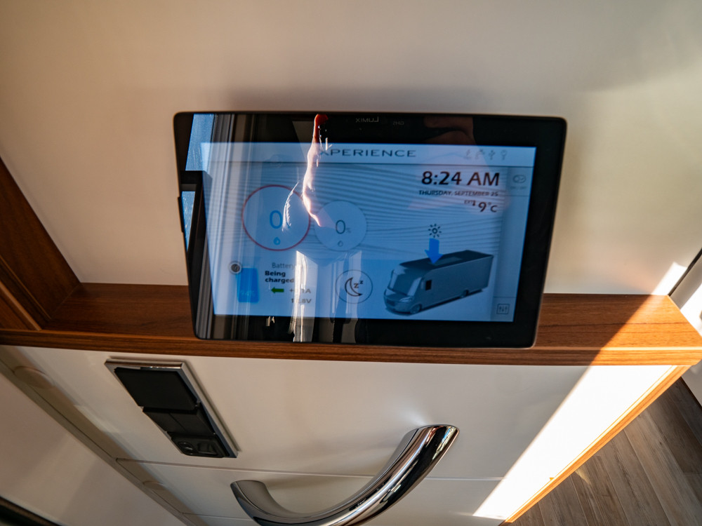 Pilote-P 746 FC *Automat *Queenbed *Truma-(2019)-2903621