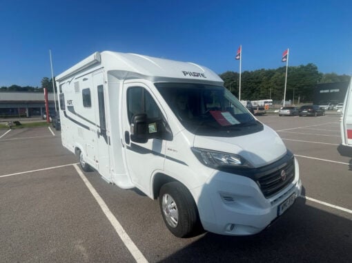 Pilote-P650GJ-(2018)-2878084