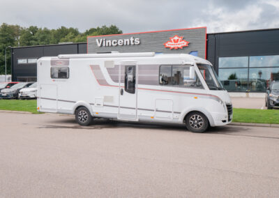 LMC-I 730 *Solcell *Queenbed *B-körkort-(2015)-2908656