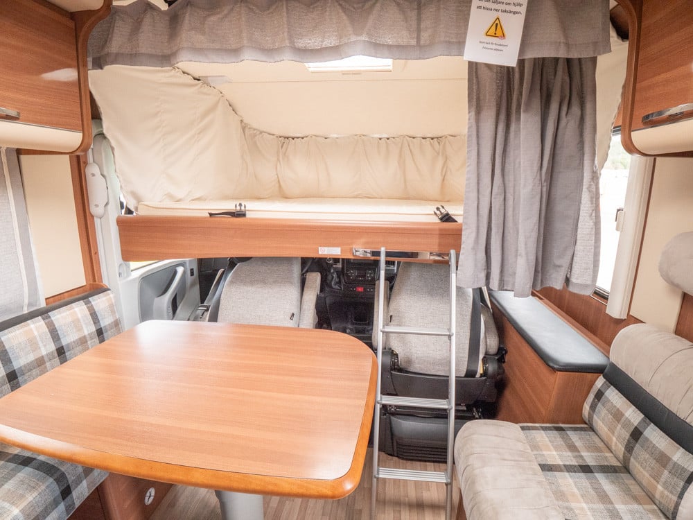 LMC-I 730 *Solcell *Queenbed *B-körkort-(2015)-2908665