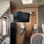 McLouis-NEVIS 375 *Långbädd *Toa bak *Solcell-(2020)-2891185