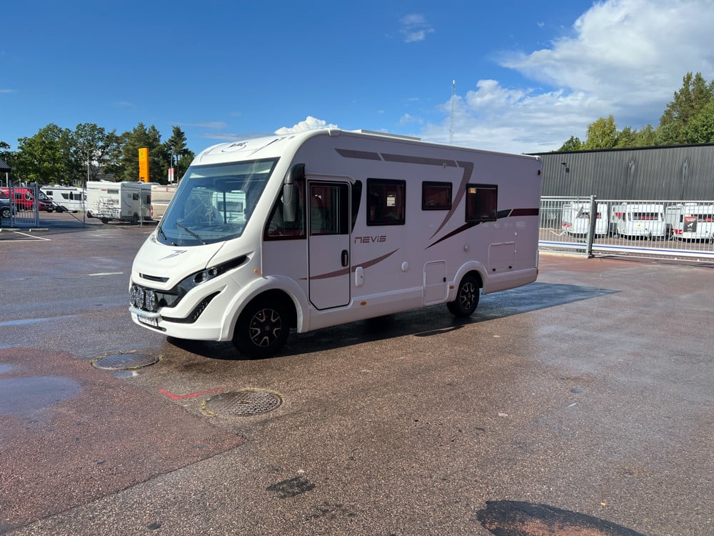 McLouis-NEVIS 375 *Långbädd *Toa bak *Solcell-(2020)-2891195