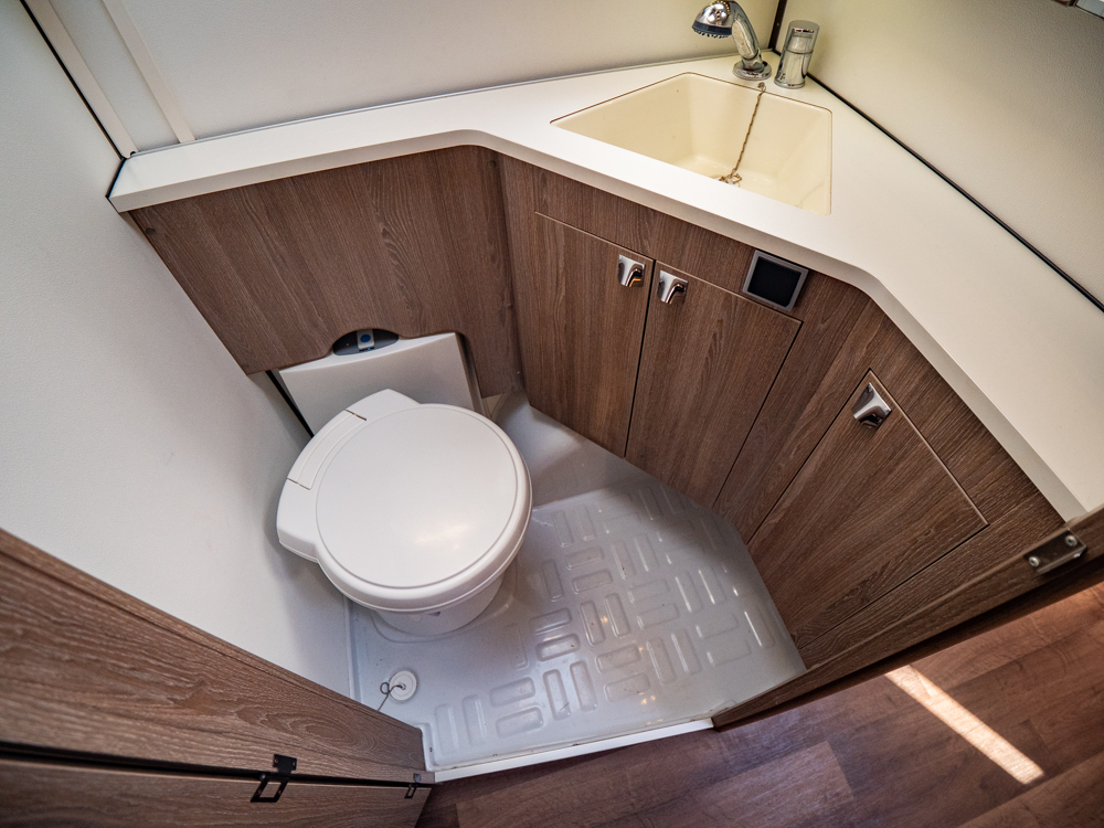 KABE-ROYAL 560 GLE KS *Barnkammare *Alde *Solcell-(2015)