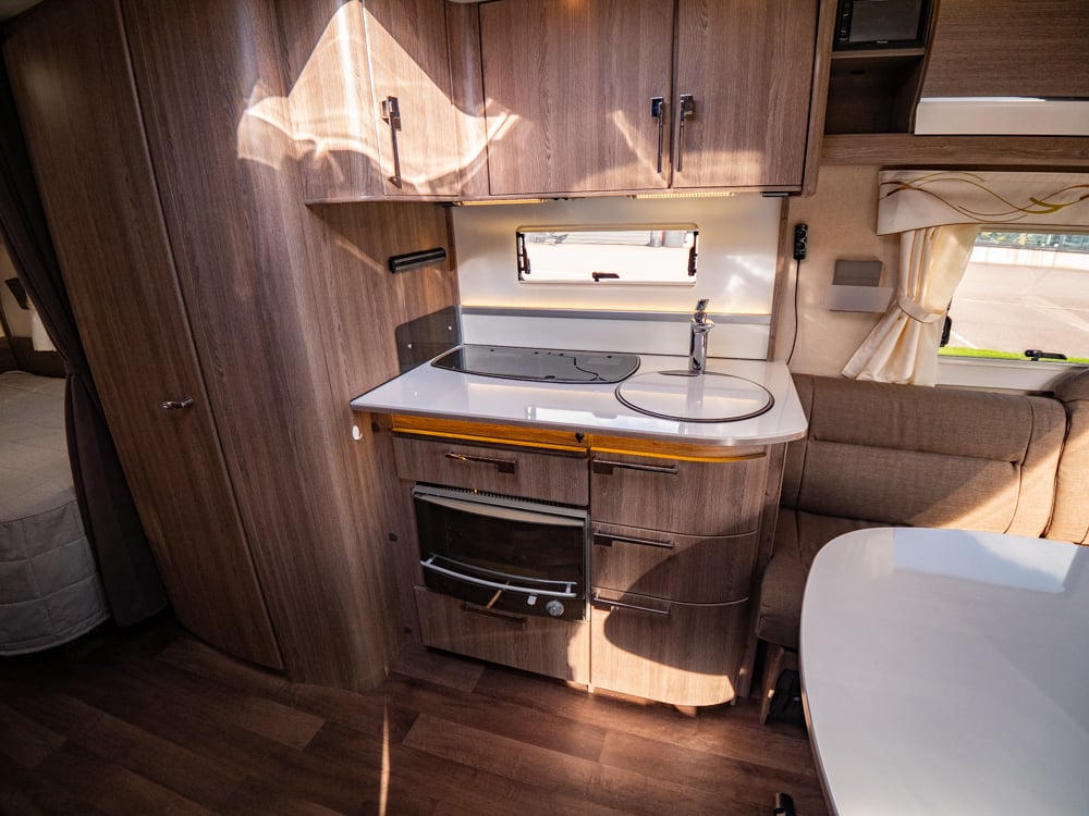 KABE-ROYAL 560 GLE KS *Barnkammare *Alde *Solcell-(2015)