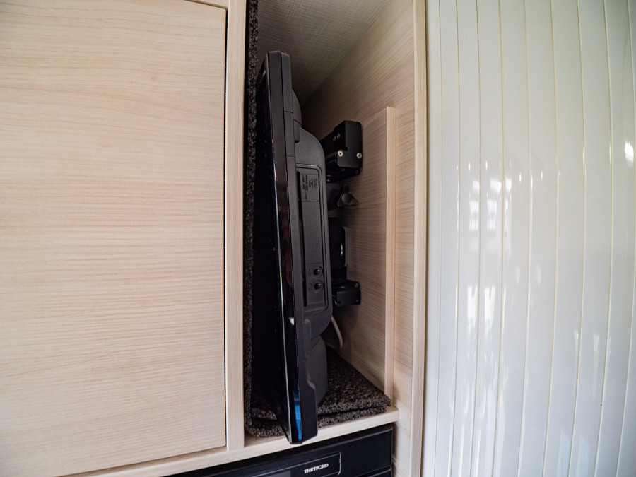 Chausson-747 GA *Långbäddar *Truma *Solcell-(2018)-2945205