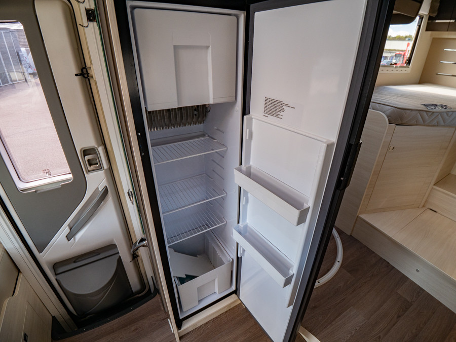 Chausson-747 GA *Långbäddar *Truma *Solcell-(2018)-2945200