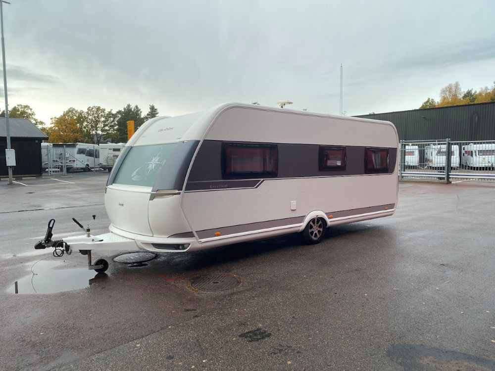 Hobby-560 UL *Långbäddar *Förtält-(2016)-2951256