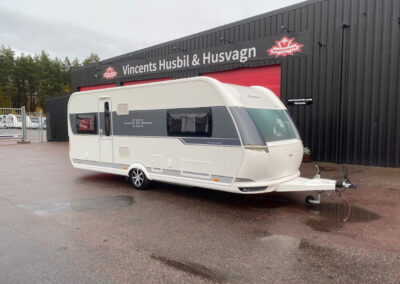 Hobby-560 UL *Långbäddar *Förtält-(2016)-2951239