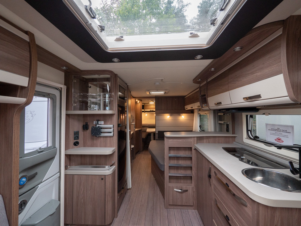Knaus-Scandinavian Selection 750 UFK *Barnkammare *Mover-(2017)-2918477