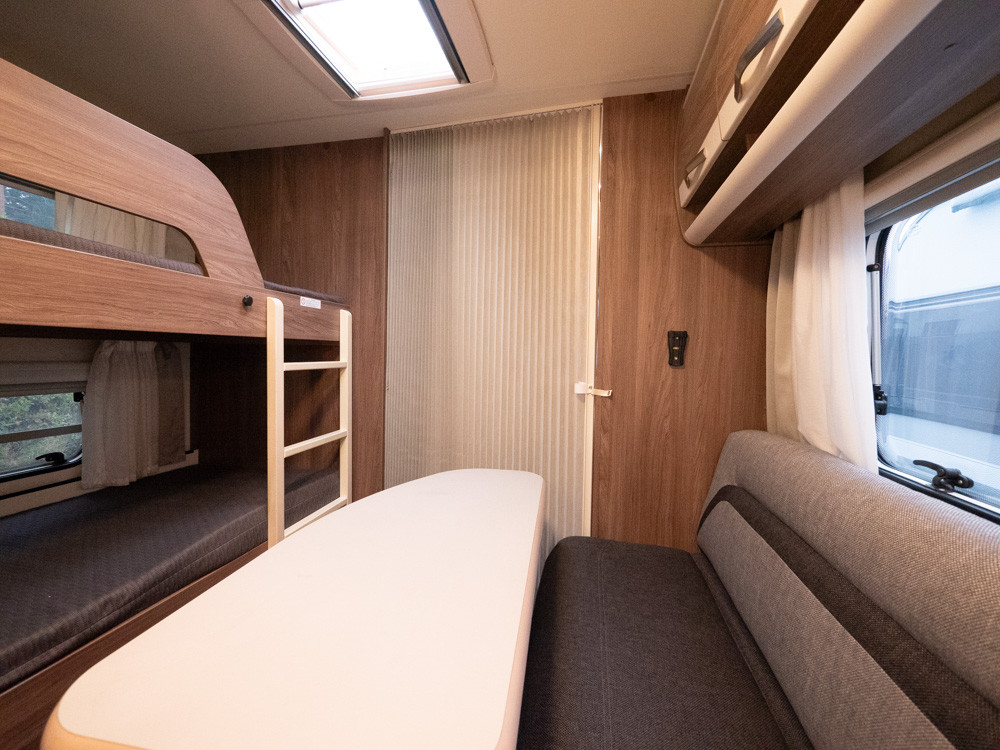 Knaus-Scandinavian Selection 750 UFK *Barnkammare *Mover-(2017)-2918486