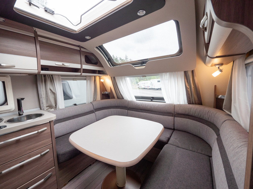Knaus-Scandinavian Selection 750 UFK *Barnkammare *Mover-(2017)-2918478