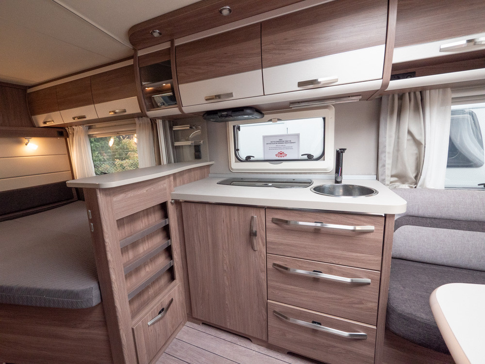 Knaus-Scandinavian Selection 750 UFK *Barnkammare *Mover-(2017)-2918479